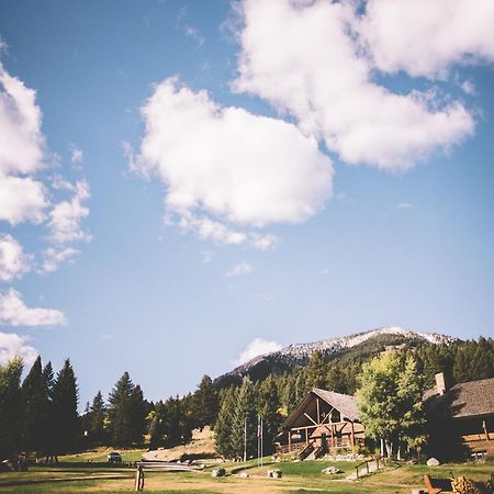 Lone Mountain Ranch Hotel Big Sky Exterior photo